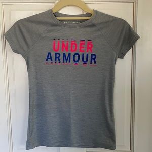 Girls Under Armour athletic tee